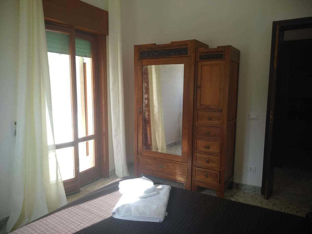 Josephine Holidays Lecce Exterior foto